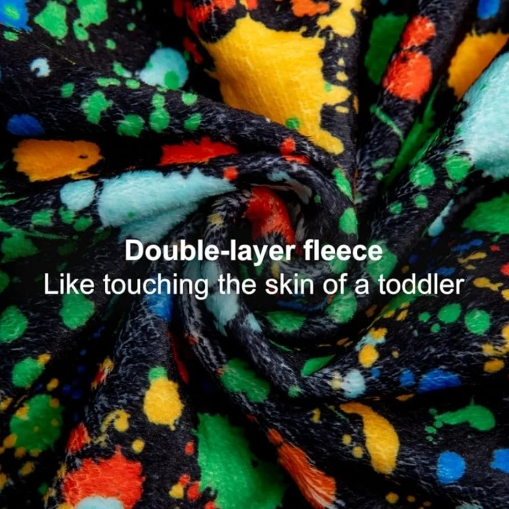 Lovinpet Black Paint Splattered Print Plush Snap Closed Coat Size XXL